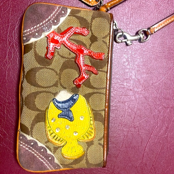 COACH RARE 🐠 HTF Vintage Wristlet - Picture 4 of 6